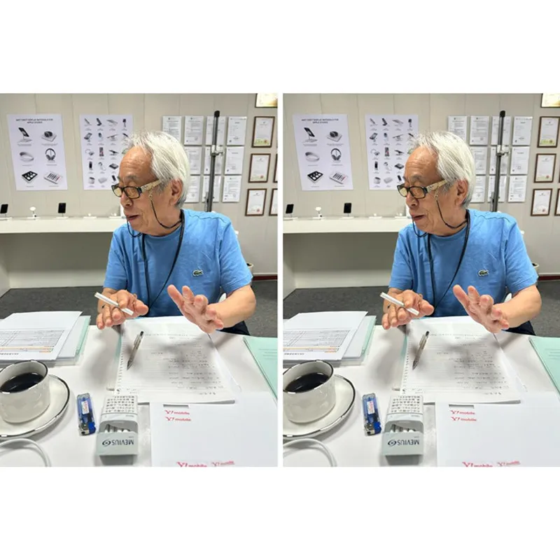 Il signor Kinoshita ha portato nuovi ordini dal Giappone